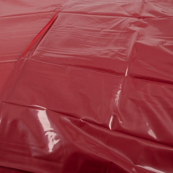 Лаковая простыня красная 250422ON