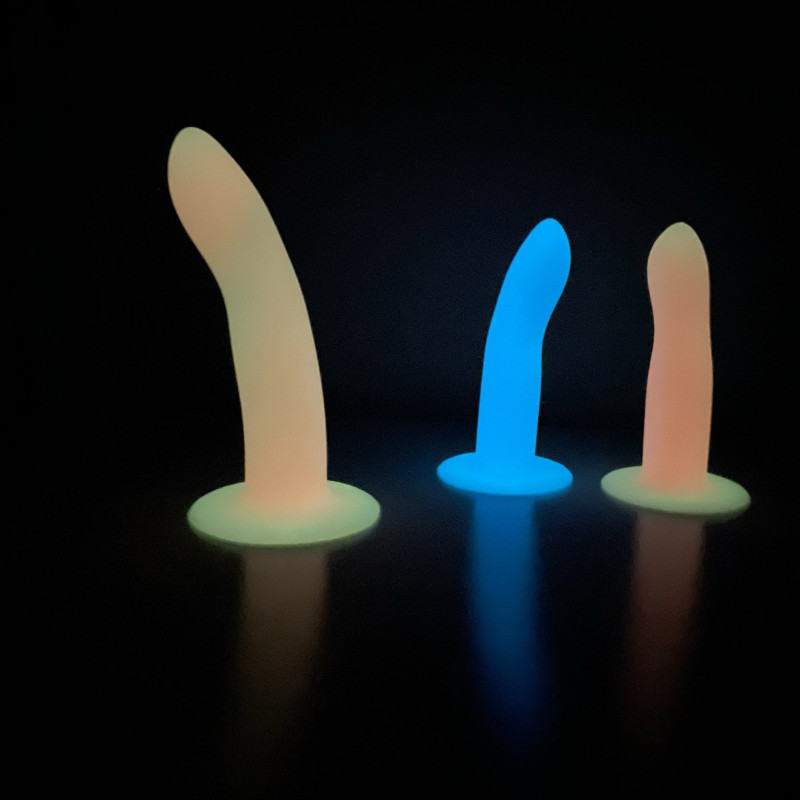 Светящийся в темноте дилдо Techno Neon Driver 5012-02lola