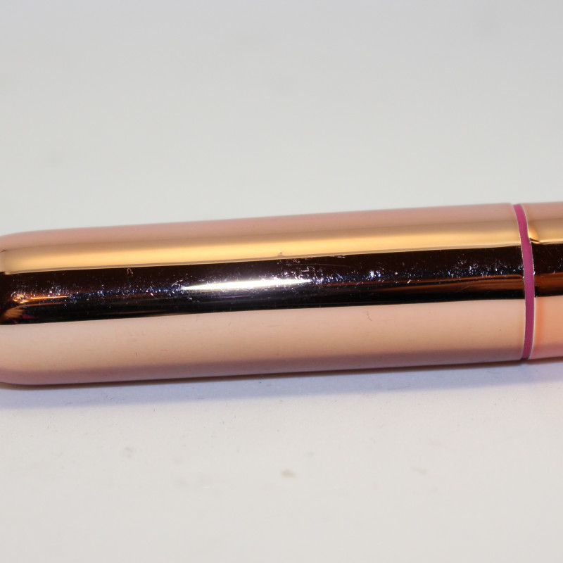 Вибромассажер розовый рельефной для стимуляции точки G 47451-MM