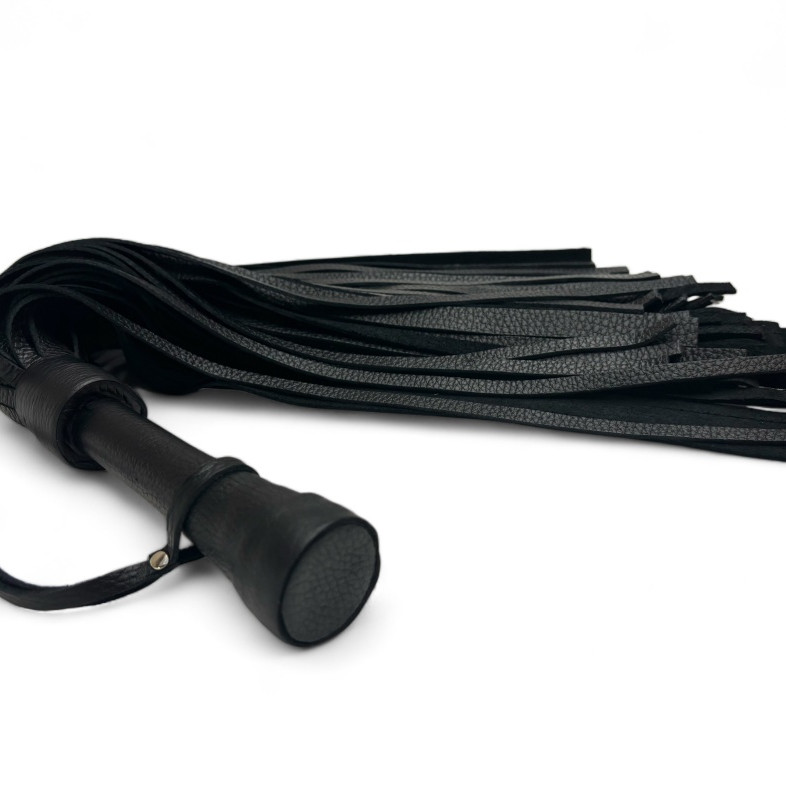 Плеть профессиональная 83 хвоста Luxury Arsenal 54033ars