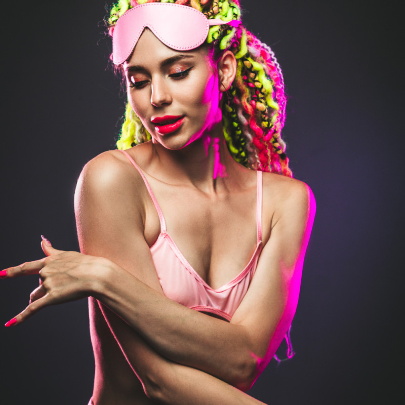 Маска Party Hard Shy Pink 1141-02lola