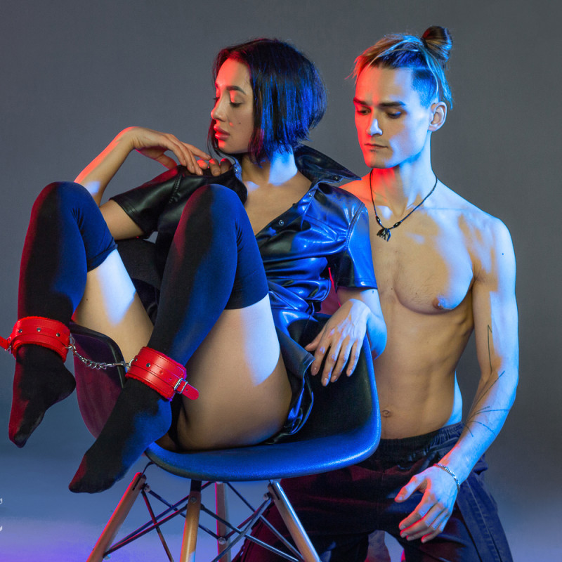 Поножи Party Hard Eternity Red 1103-02lola