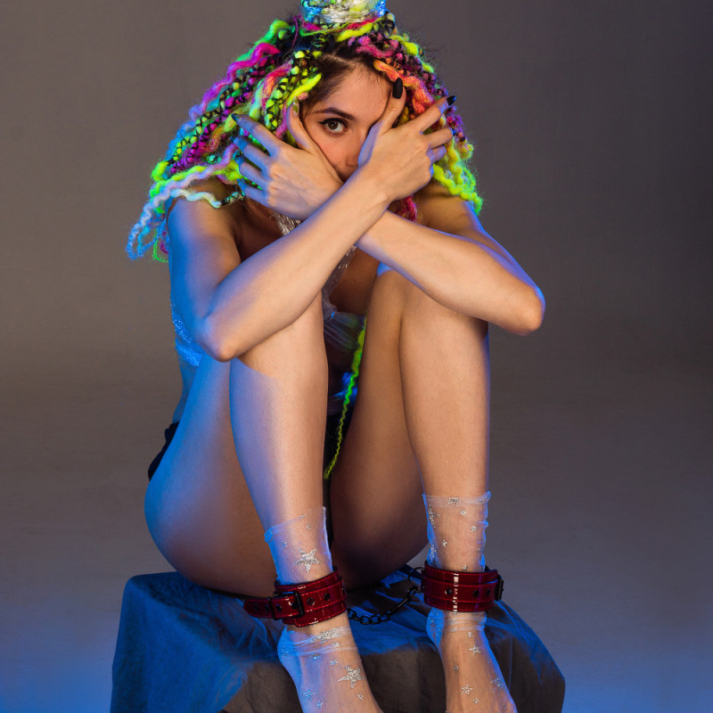 Поножи Party Hard Starfire 1105-01lola