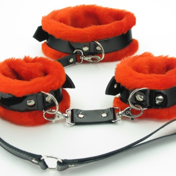 Набор с красным мехом BDSM Light 760002ars