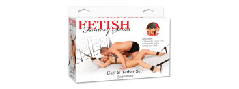 Набор для бондажа Cuff And Tether Set 215123PD