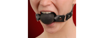 Кляп черный с шариком из латекса 3091-1