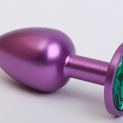 Анальная пробка металл фиолетовая с зеленым стразом 7,6х2,8см 47413-6MM