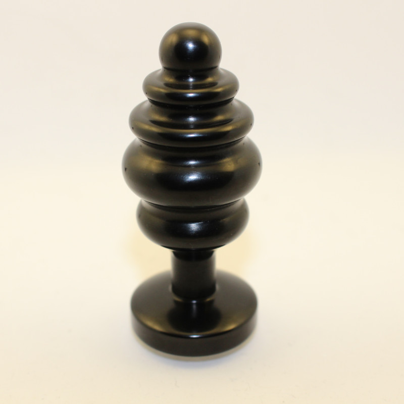 Анальная пробка фигурная 3,5 х 8,2 см металл черная красный страз 47474-2MM