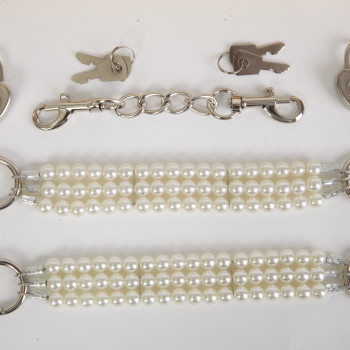 Наручники жемчужные белые 47501-2-MM