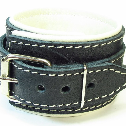 Оковы на руки со светлым подкладом 51021ars