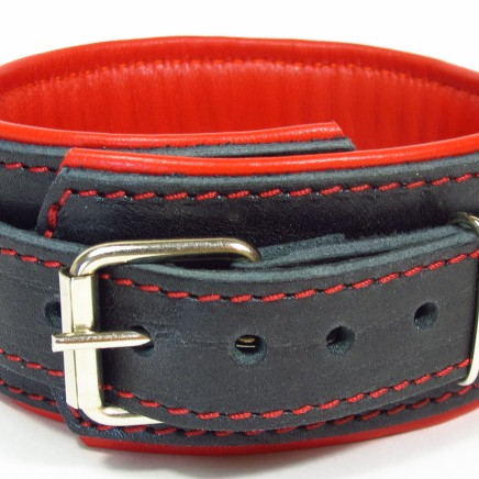 Ошейник с красным подкладом  55036ars