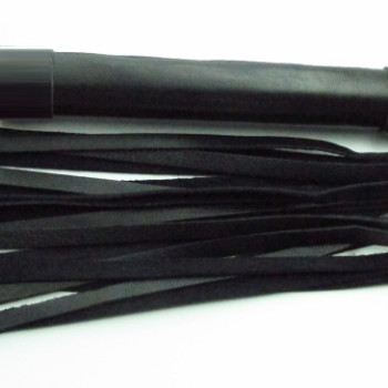 Плеть из нежной кожи 63005ars