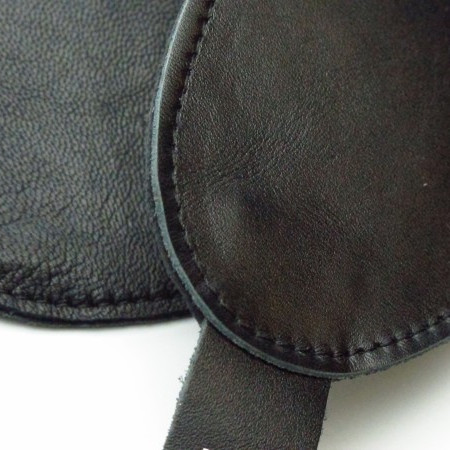 Маска на глаза из гладкой кожи 63007ars