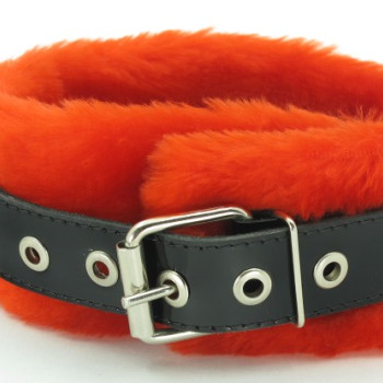 Ошейник с красным мехом BDSM Light 730002ars