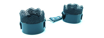 Изысканные наручники с кружевом Black BDSM Light  810005ars