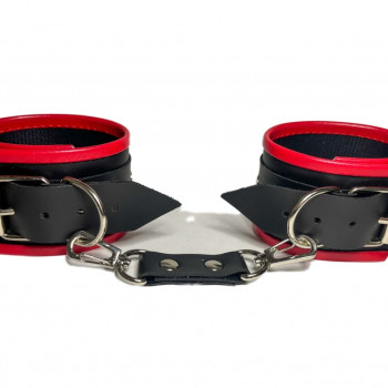 Наручники из эко-кожи черно-красные 50015ars