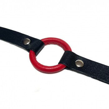 Кляп с красным кольцом кожаный 60011ars