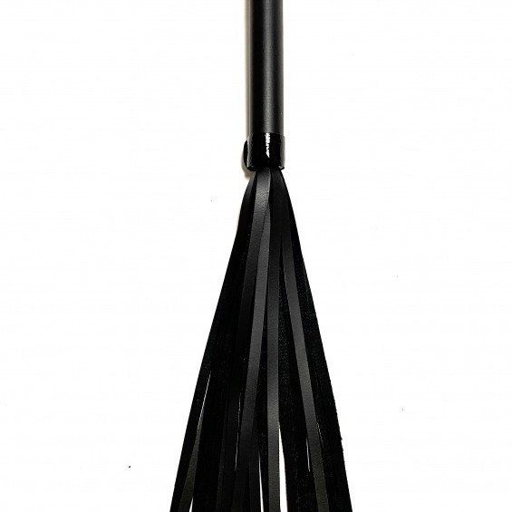 Плеть из эко-кожи чёрно-красная 50013ars