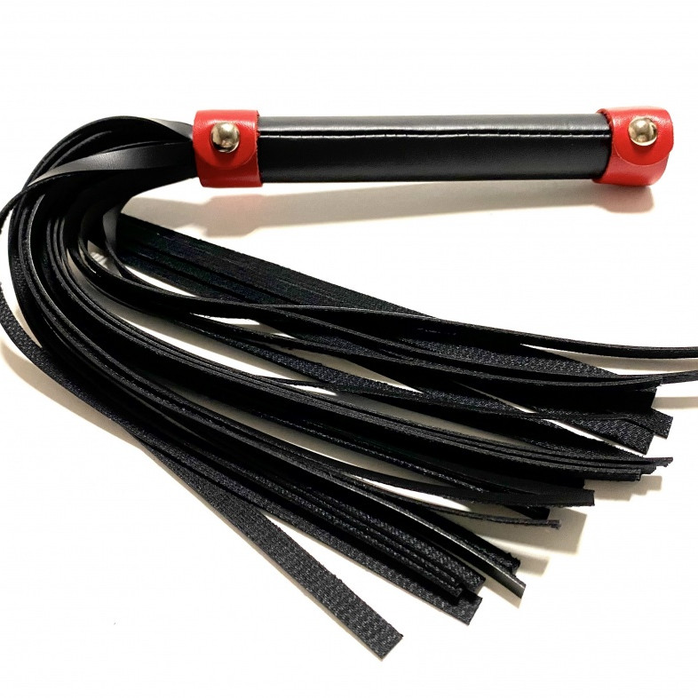 Плеть из эко-кожи чёрно-красная 50013ars