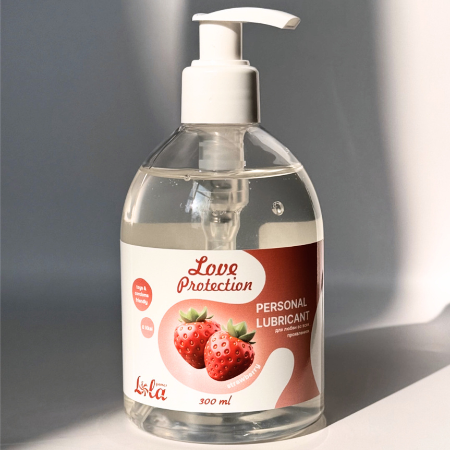 Лубрикант на Водной Основе Lola Games Love Protection Strawberry 300ml 1831-02lola